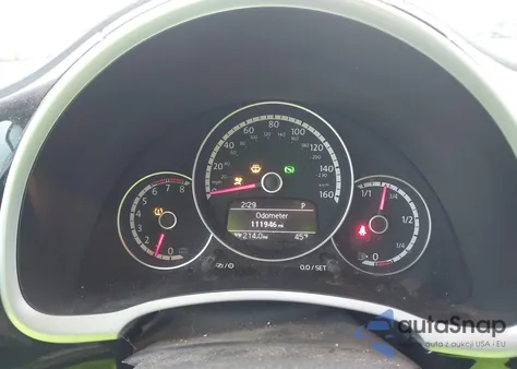 2014 Volkswagen Beetle 2.5L z USA, uszkodzony, nr VIN 3VW5P7AT9EM800753